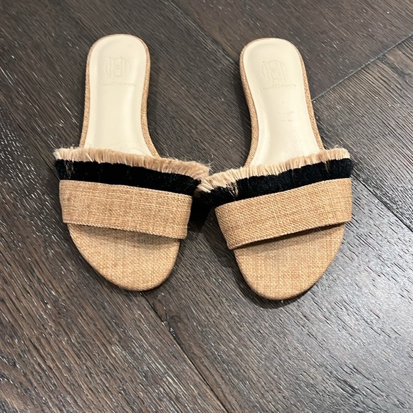 Revolve house of Harlow slides sandals 7 - Picture 2 of 2